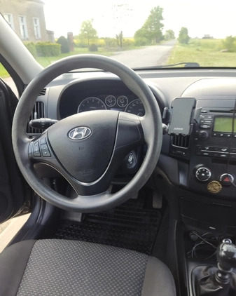 Hyundai I30 cena 19000 przebieg: 123000, rok produkcji 2010 z Gniezno małe 92